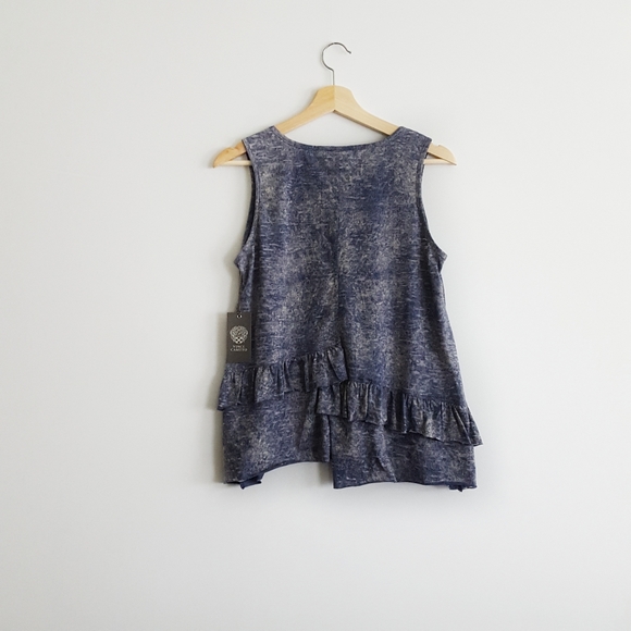 ▪︎Vince Camuto▪︎Zen Bloom Tank Top - Picture 5 of 8